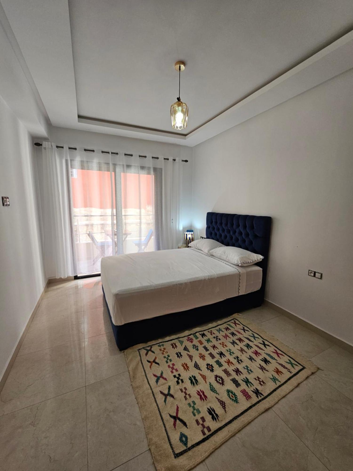 Charming Apartment In Szavíra Kültér fotó