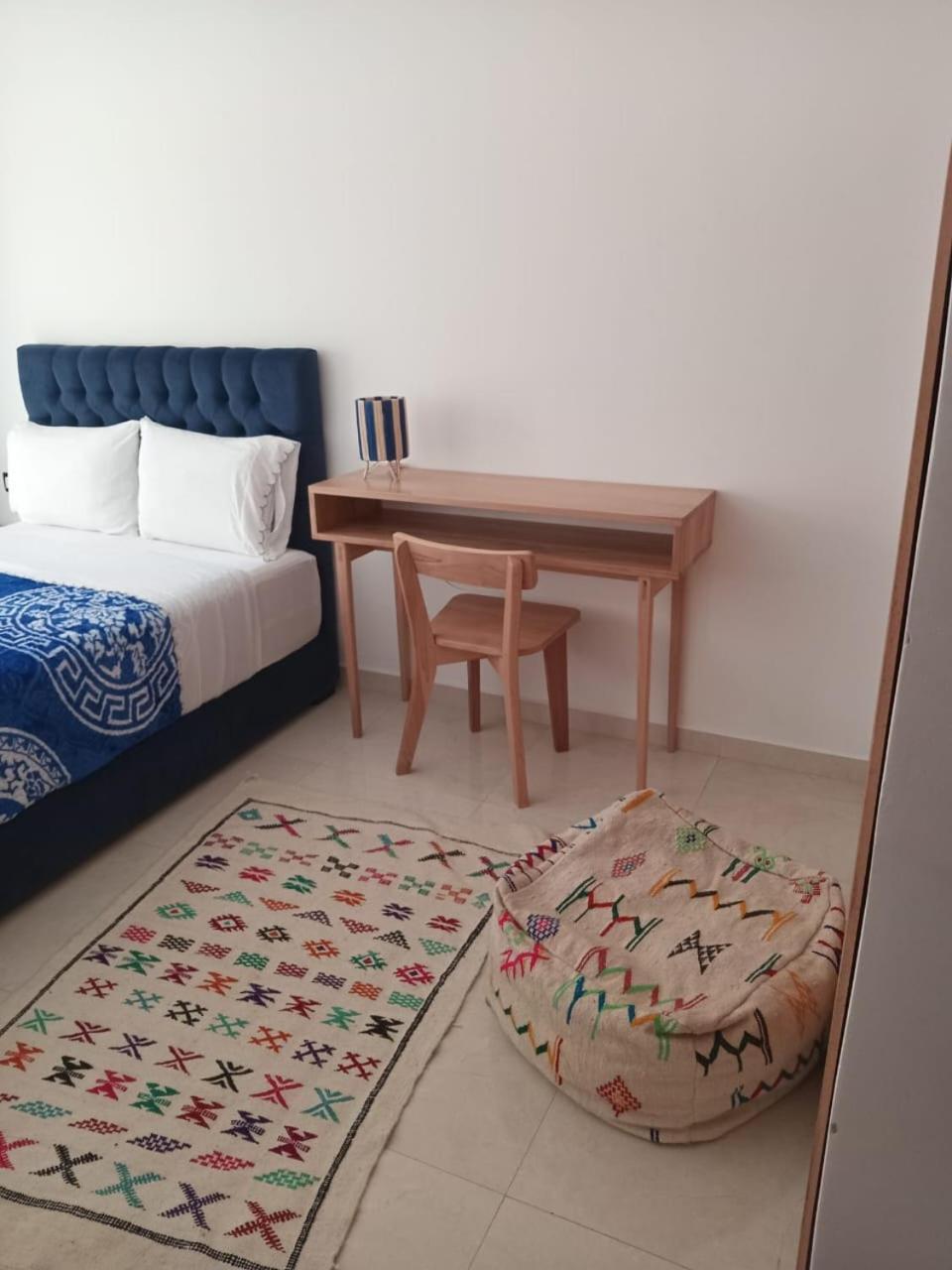 Charming Apartment In Szavíra Kültér fotó